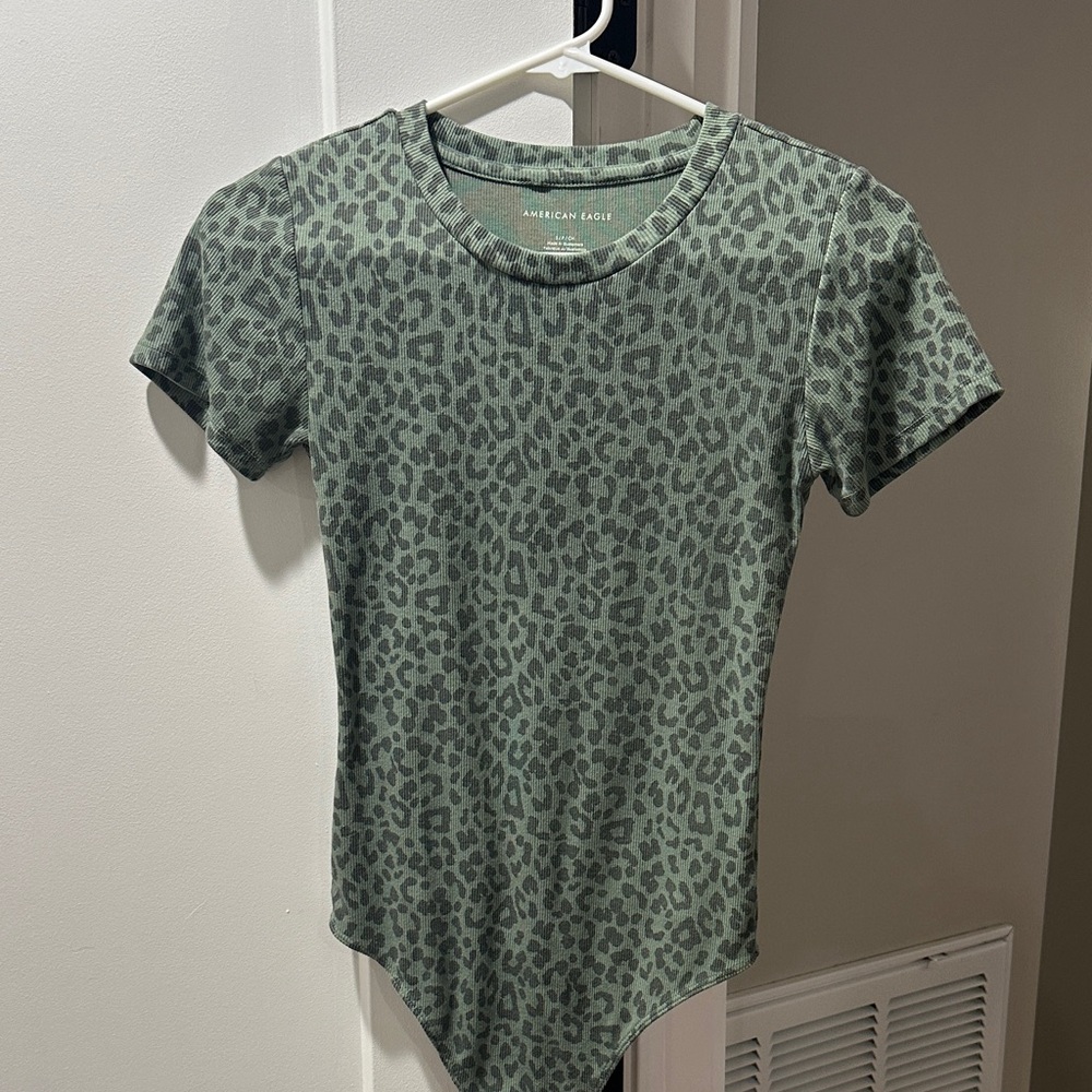 AE bodysuit shirt